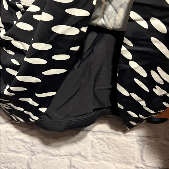 New Shapermint Ruffle Bikini Top Large and XL - Picture 5 of 16